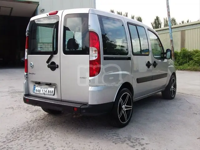 Fiat Doblo Combi Doblo Combi 1.9 MultiJet VIP Plus 5