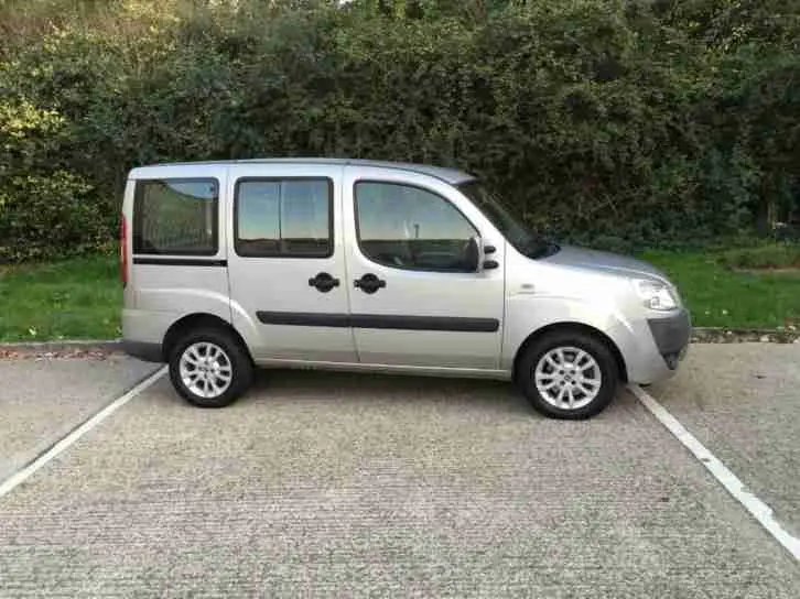 Fiat Doblo Panorama Doblo Panorama 1.3 JTD Dynamic Lux 4