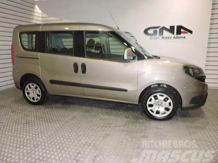 Fiat Doblo Panorama Doblo Panorama 1.6 MultiJet Lounge 1