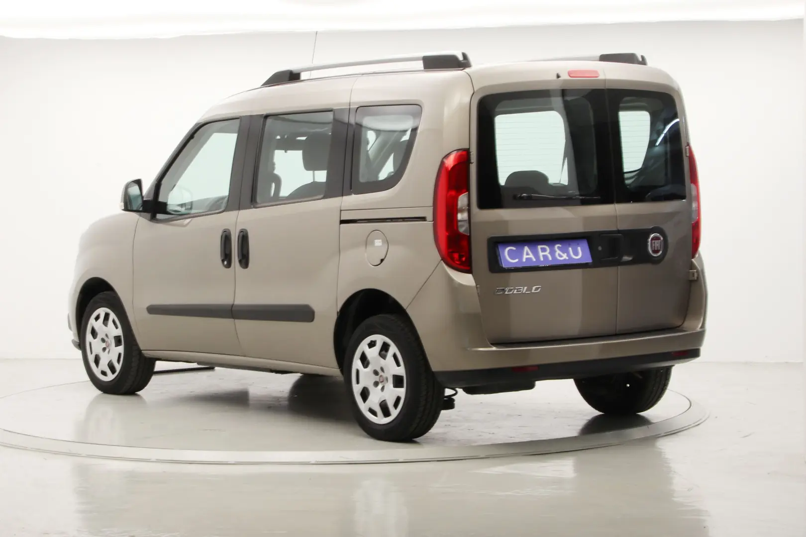 Fiat Doblo Panorama Doblo Panorama 1.6 MultiJet Lounge (7 Koltuk) 6