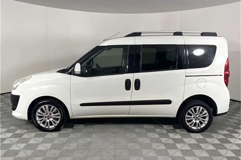 Fiat Doblo Panorama Doblo Panorama 1.6 MultiJet Maxi Comfortmatic 2