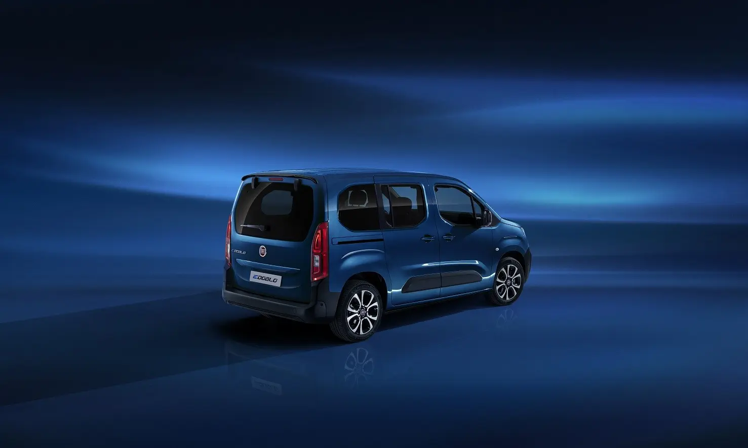 Fiat  E-Doblo Combi Premio Plus 100 KW 4
