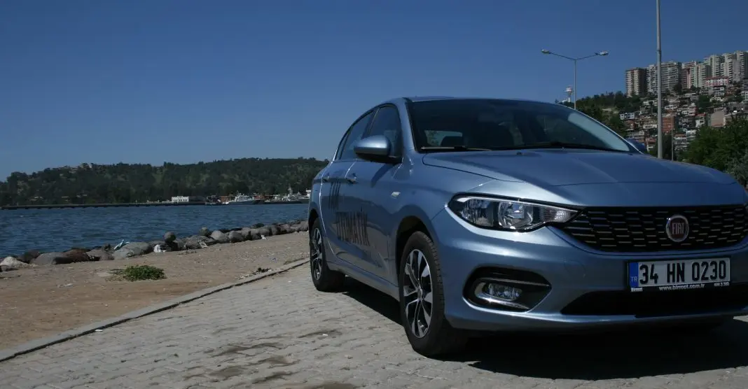 Fiat Egea Egea 1.6 E-Torq Lounge Plus 4