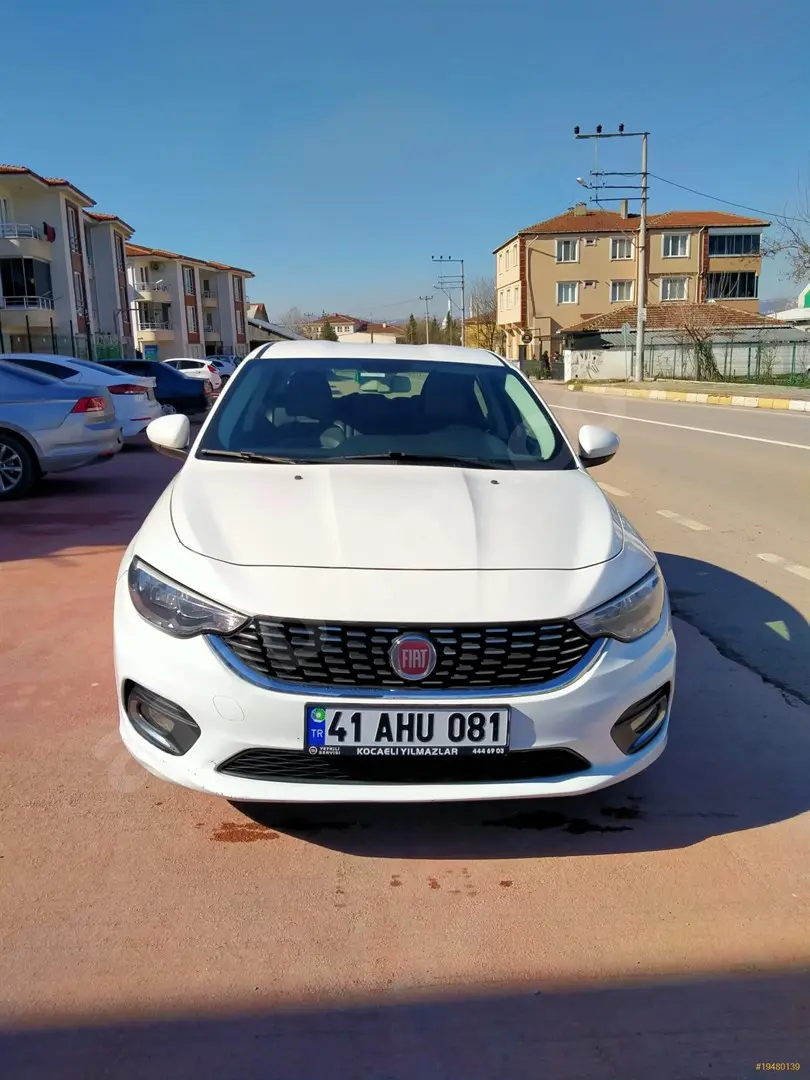 Fiat Egea Egea 1.6 E-Torq Lounge Plus 4
