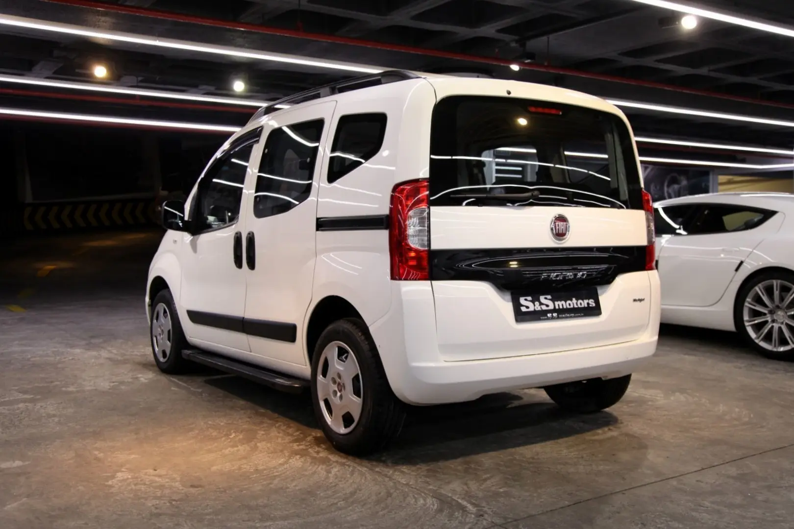 Fiat Fiorino Combi Fiorino Combi 1.3 MultiJet Emotion 1