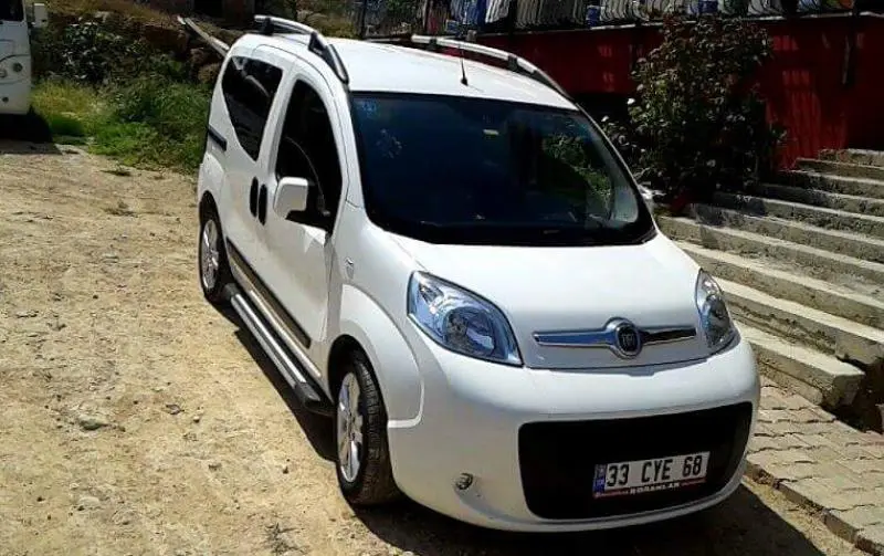 Fiat Fiorino Combi Fiorino Combi 1.3 MultiJet Emotion 6