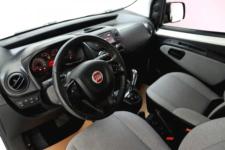 Fiat Fiorino Combi Fiorino Combi 1.3 MultiJet Emotion Comfortmatic 5