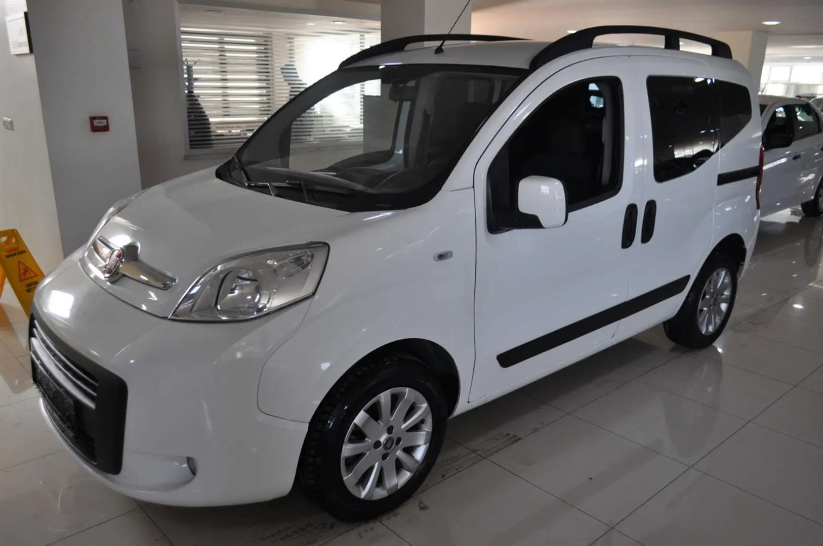 Fiat Fiorino Combi Fiorino Combi 1.3 MultiJet Safeline ESP 2