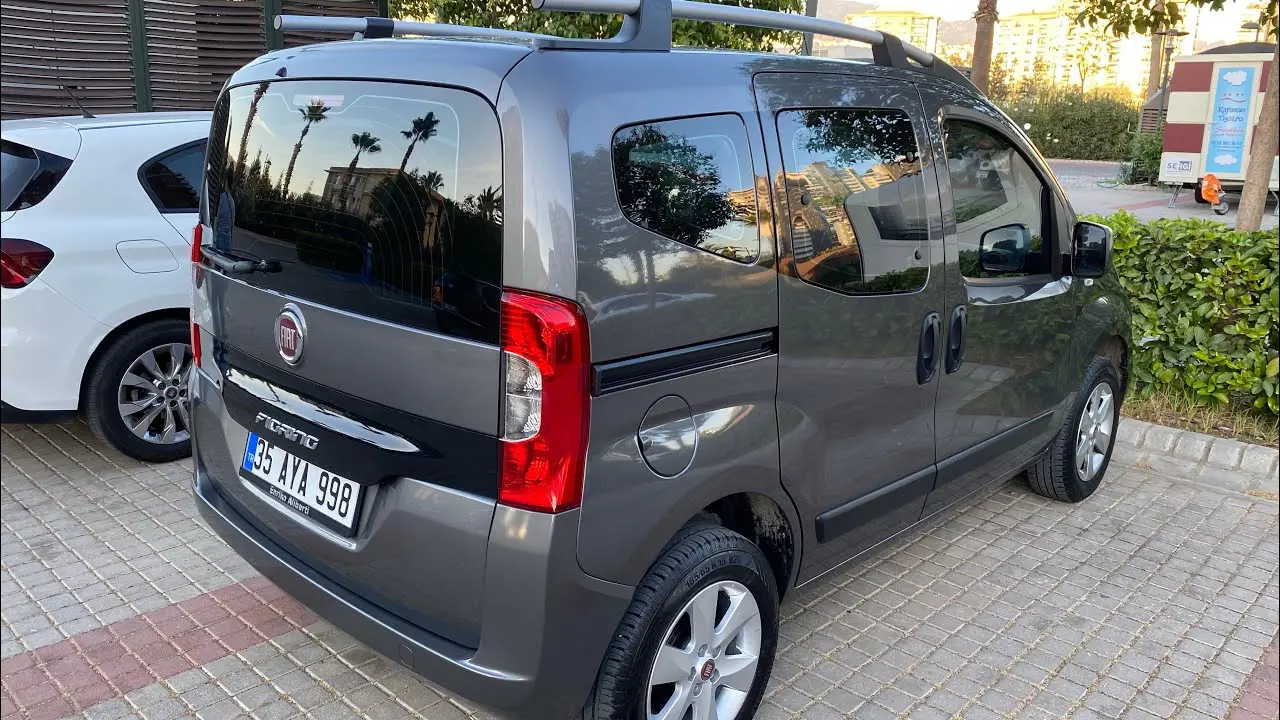 Fiat Fiorino Combi Fiorino Combi 1.4 Fire Premio 4