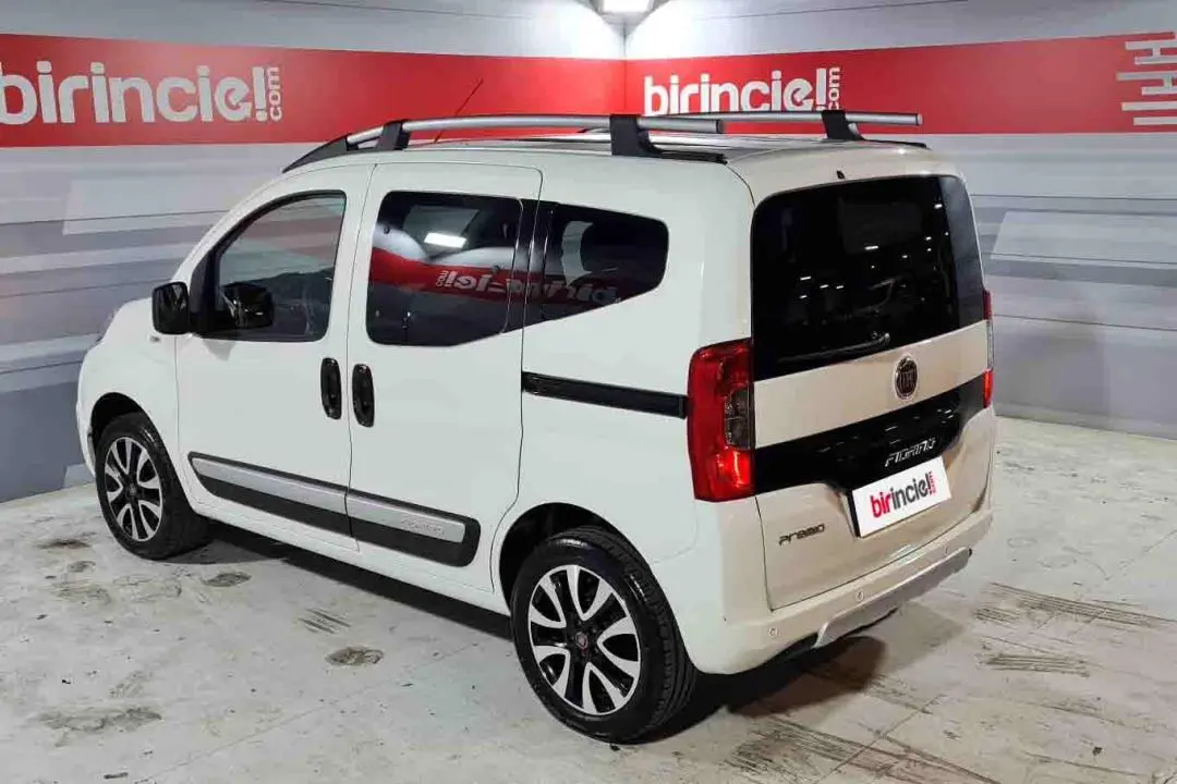 Fiat Fiorino Combi Fiorino Combi 1.4 Eko Premio 3
