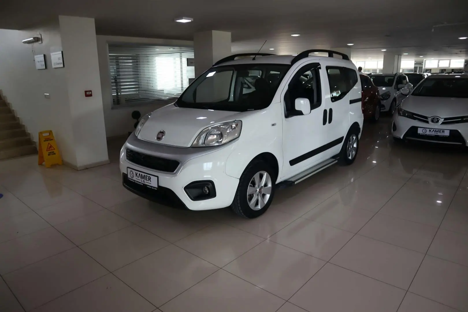 Fiat Fiorino Combi Fiorino Combi 1.4 Fire Safeline 4