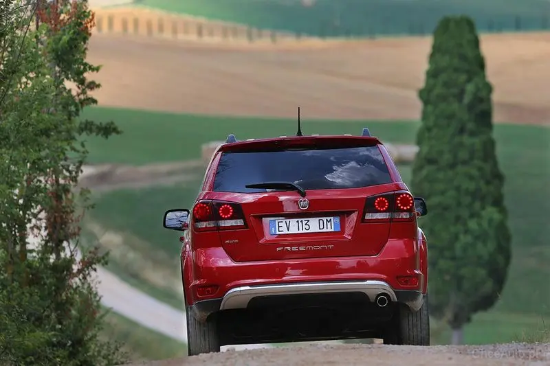 Fiat Freemont Freemont 2.0 MultiJet AWD Cross 3