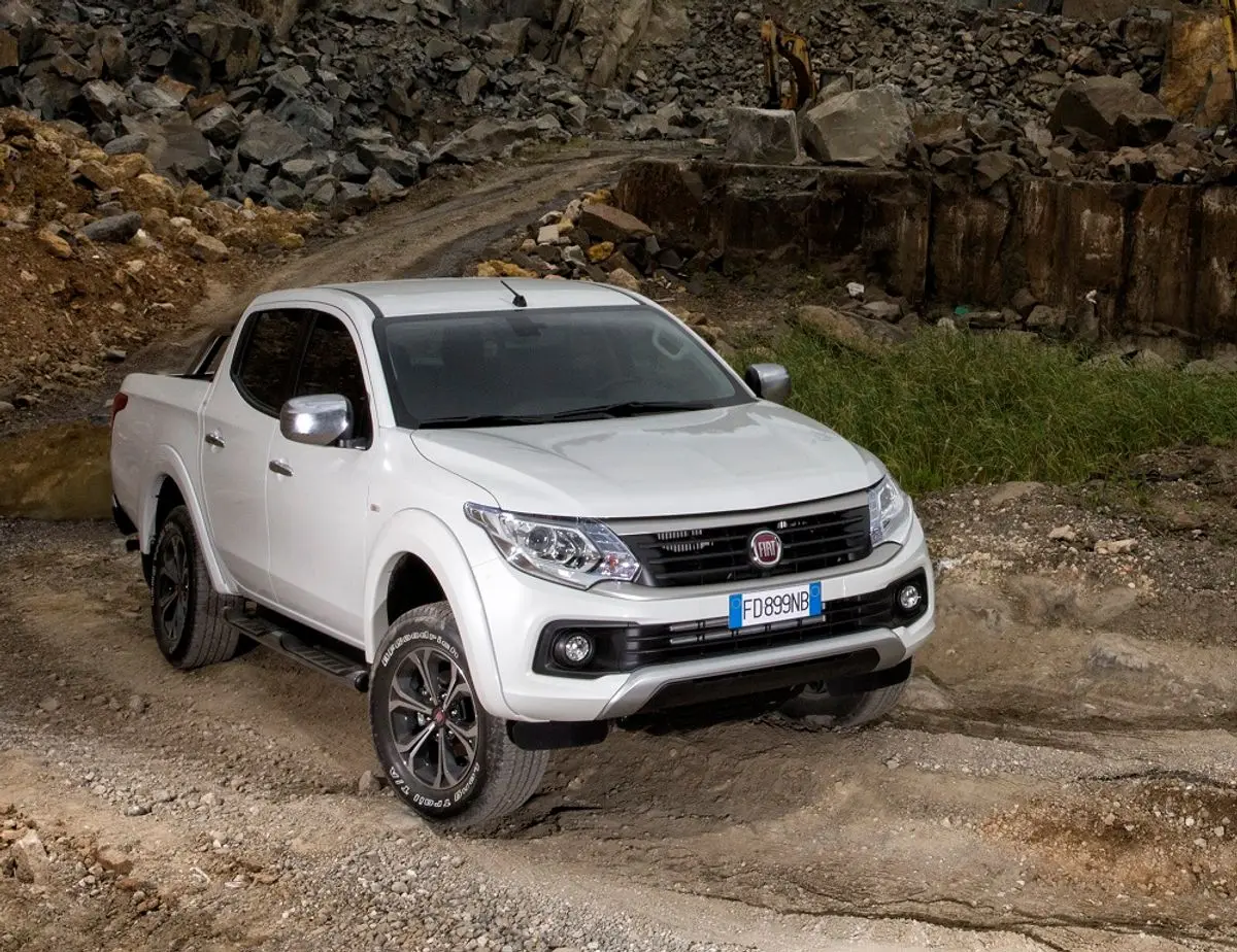 Fiat Fullback Fullback 2.4 D Start&Stop 4x4 Rock 4