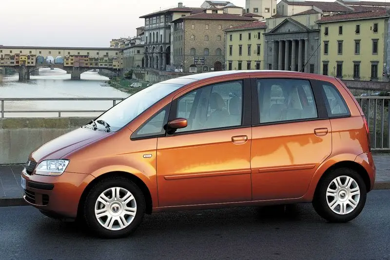 Fiat Idea Idea 1.3 MultiJet 16V Dynamic 2