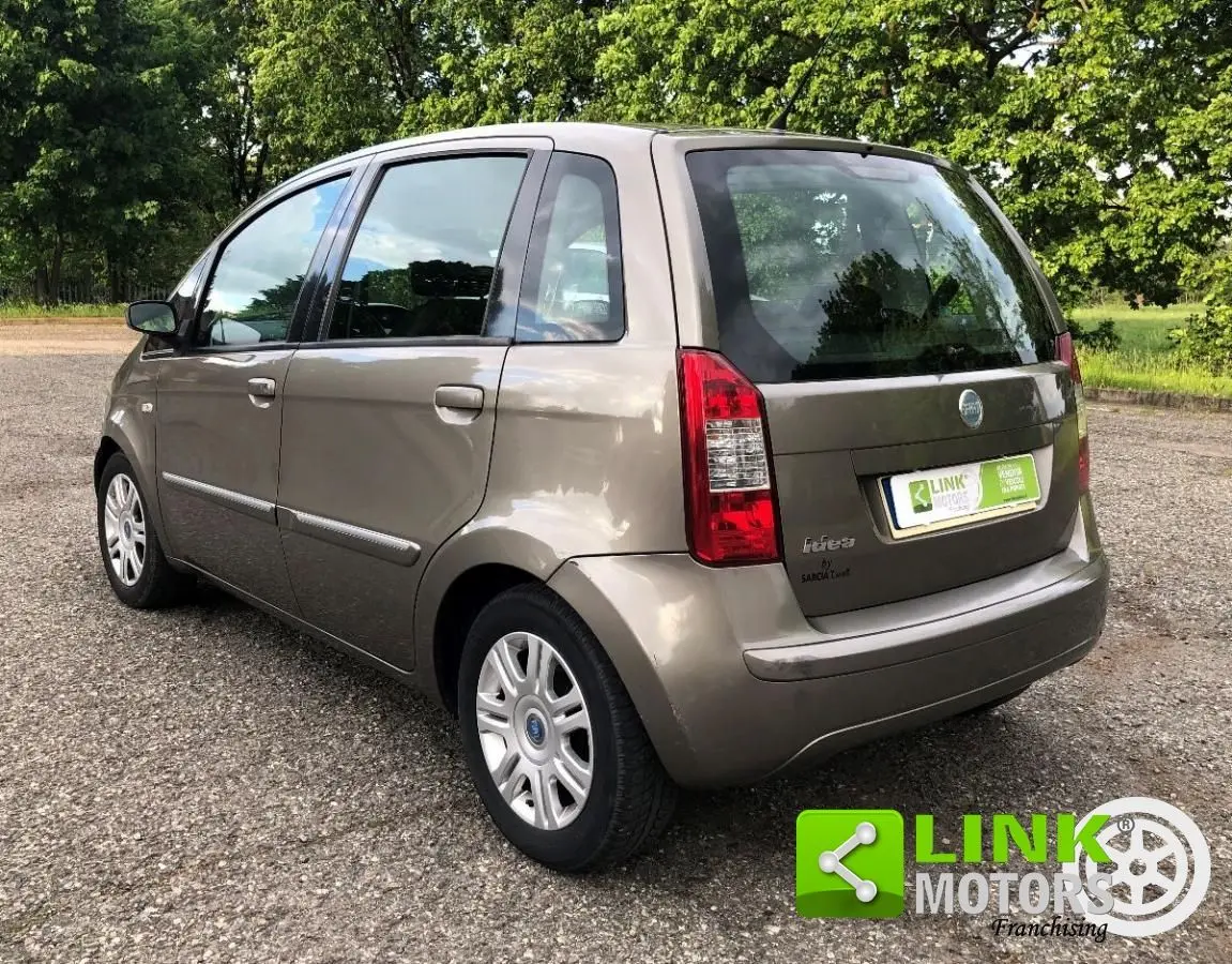 Fiat Idea Idea 1.4 16V Dynamic Plus MTA 2