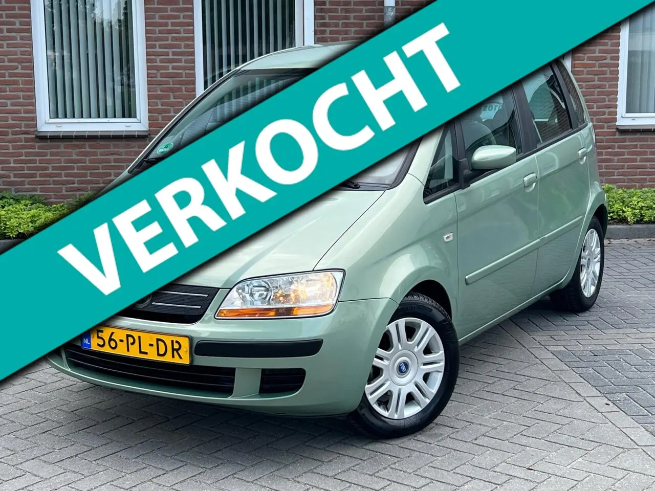 Fiat Idea Idea 1.4 16V Dynamic Plus MTA 3