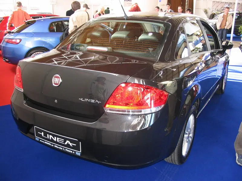 Fiat Linea Linea 1.3 MultiJet Active 4