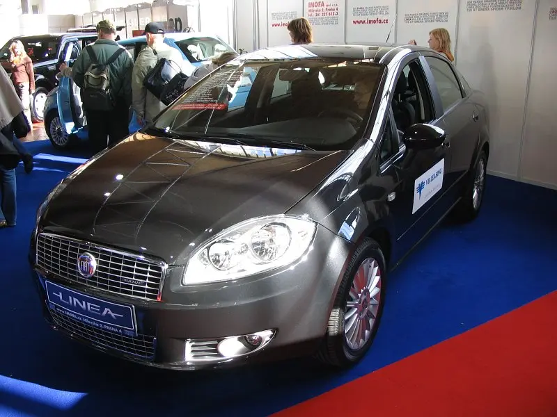 Fiat Linea Linea 1.3 MultiJet Active 5