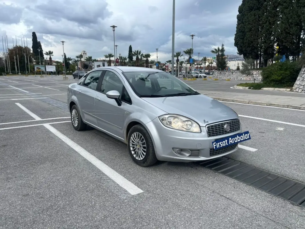 Fiat Linea Linea 1.3 MultiJet Emotion Plus Dualogic 0
