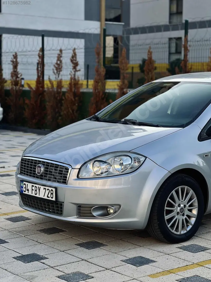 Fiat Linea Linea 1.3 MultiJet Dynamic Plus Dualogic 6