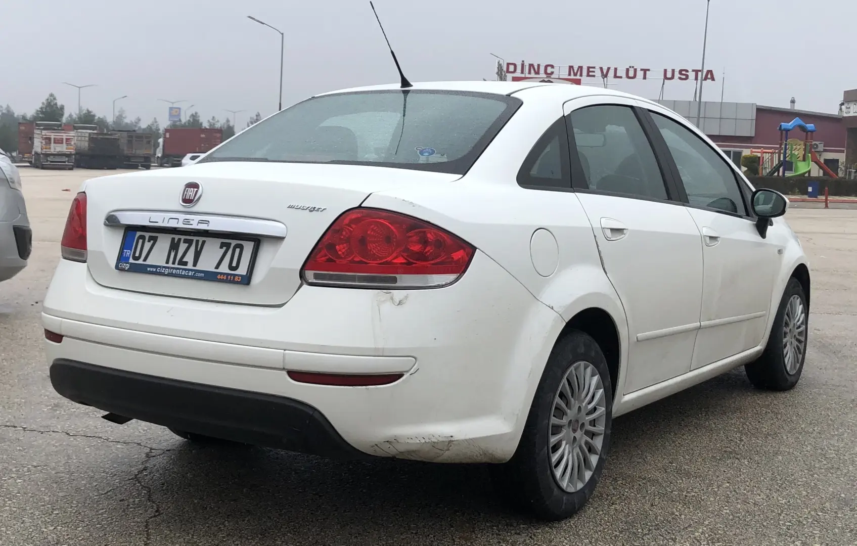 Fiat Linea Linea 1.3 MultiJet Pop 1