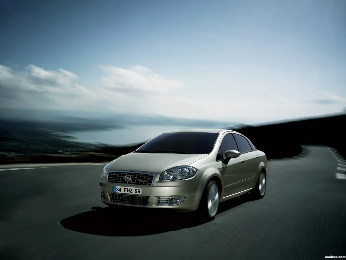 Fiat Linea Linea 1.3 MultiJet Dynamic 3
