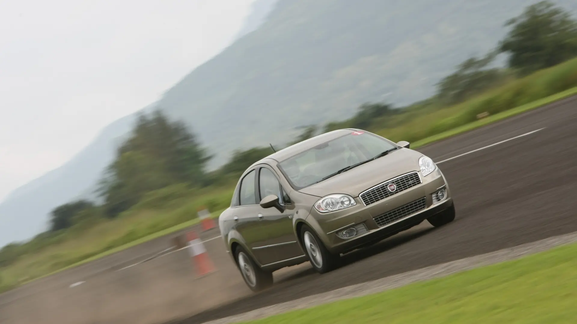 Fiat Linea Linea 1.6 MultiJet Easy 7