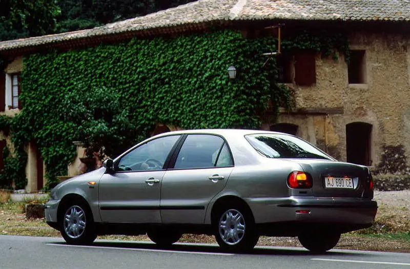 Fiat Marea Marea 1.6 16V Exclusive 4