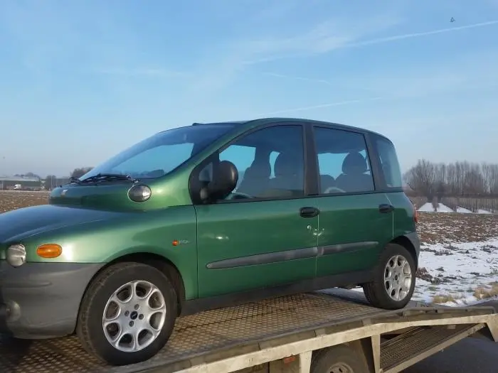 Fiat Multipla Multipla 1.6 16V ELX 4