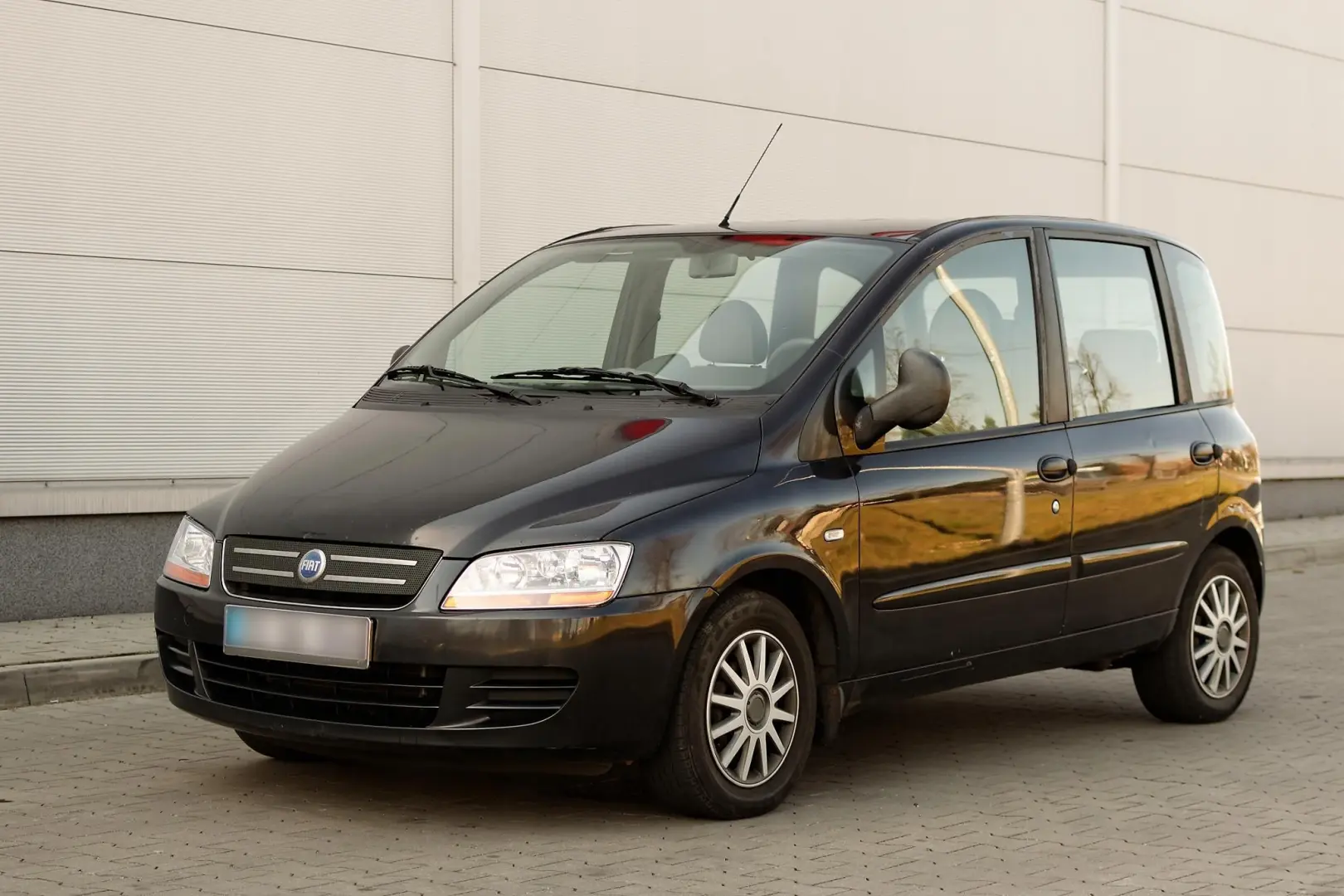 Fiat Multipla Multipla 1.9 JTD Active 1