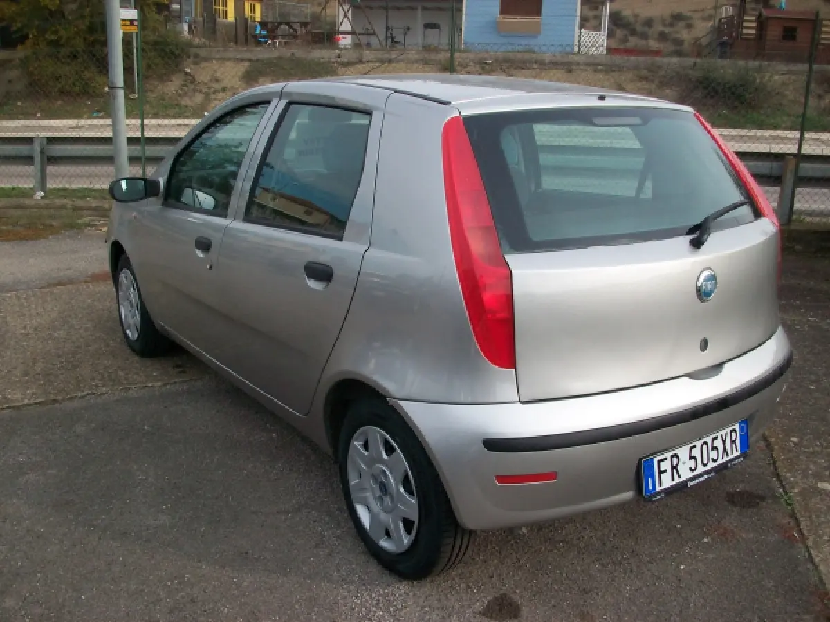 Fiat Punto Punto 1.3 MultiJet 16V Dynamic 4