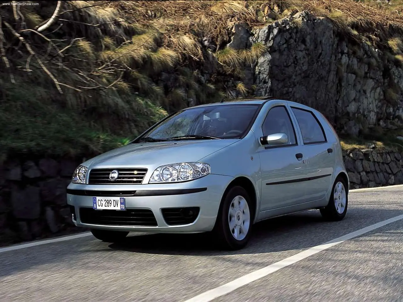Fiat Punto Punto 1.2 Dynamic Dualogic 3