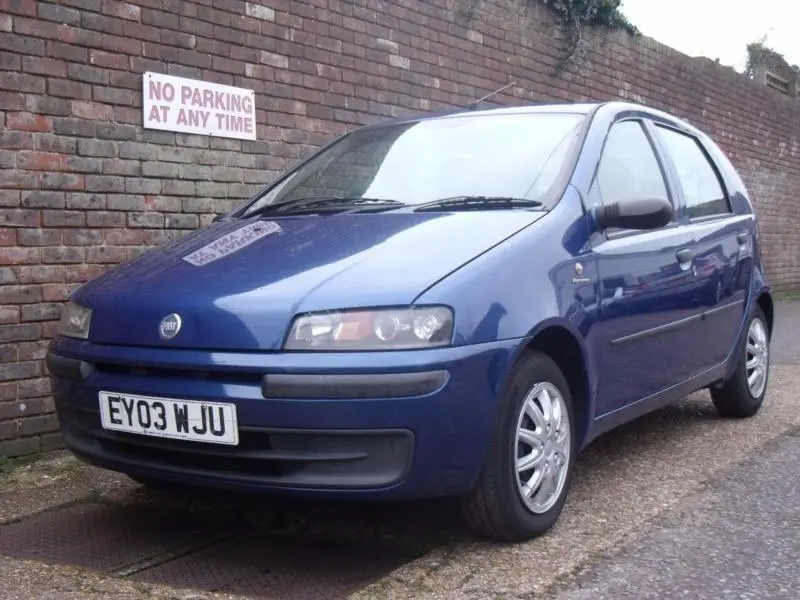 Fiat Punto Punto 1.2 Dynamic Dualogic 3