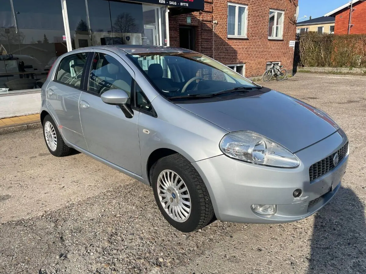 Fiat Punto Punto 1.4 16V Dynamic 5