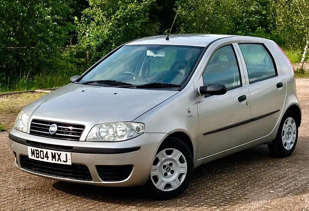Fiat Punto Punto 1.4 16V Shine 5