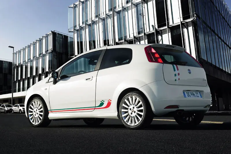 Fiat Punto Punto 1.4 16V Shine 3