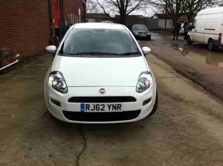 Fiat Punto Punto 1.4 Start&Stop Lounge 4