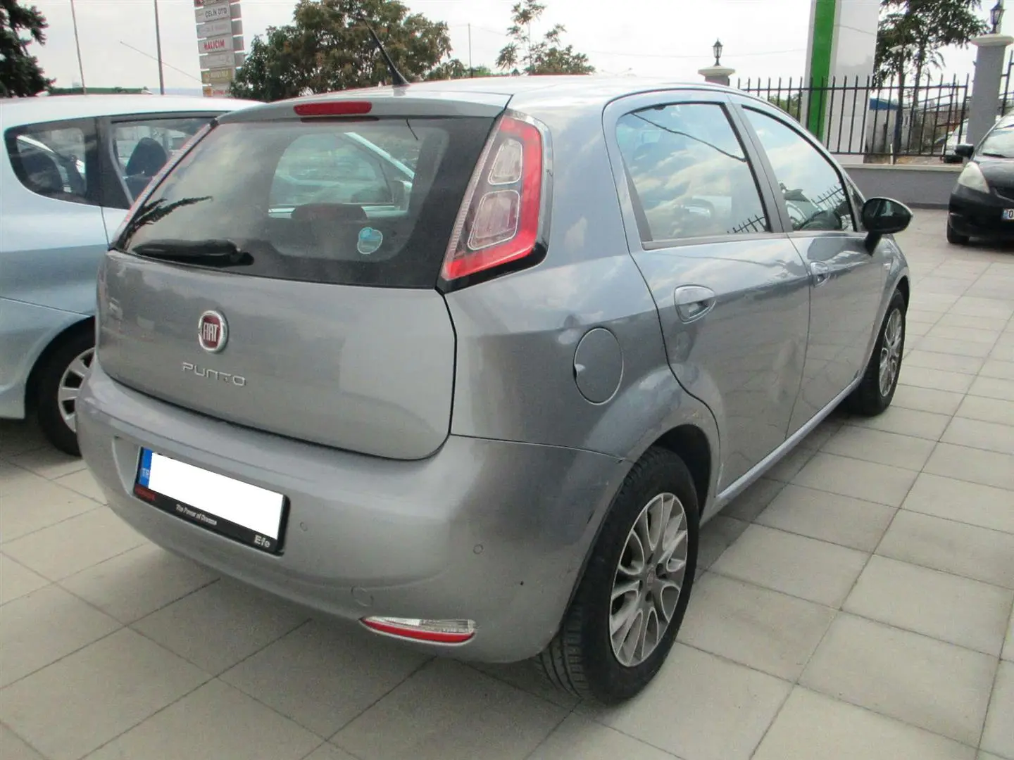 Fiat Punto Punto 1.4 Start&Stop Lounge Dualogic 6