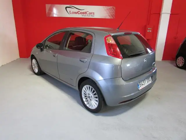 Fiat Punto Punto Grande 1.3 MultiJet Dynamic 2