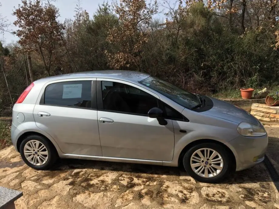 Fiat Punto Punto Grande 1.3 MultiJet Dynamic Dualogic 4