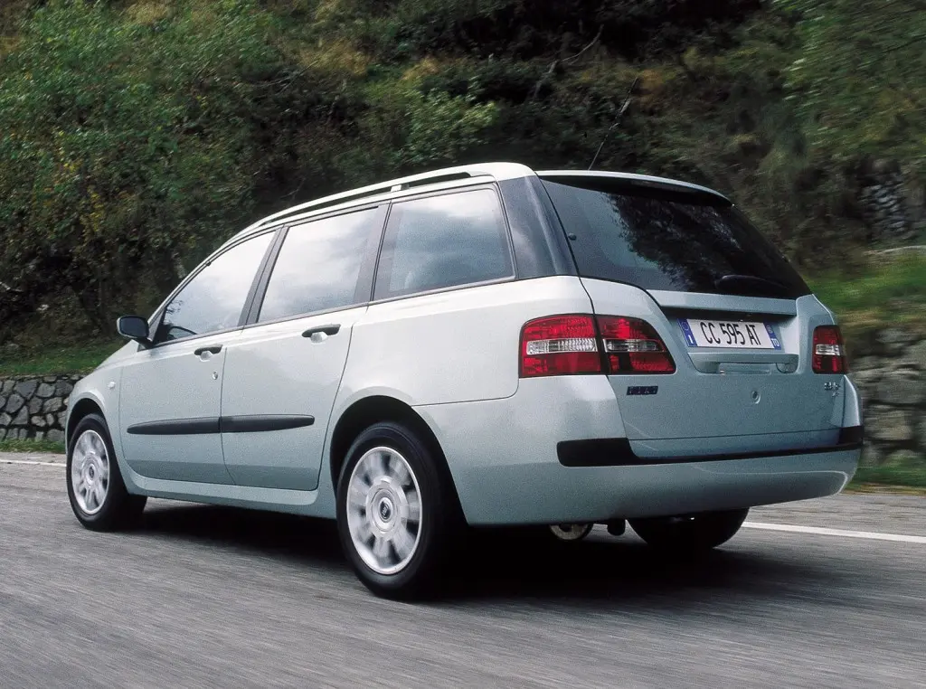Fiat Stilo Stilo MultiWagon 1.6 Dynamic 4