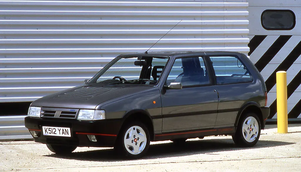 Fiat  Uno 1.3 i.e Turbo 4