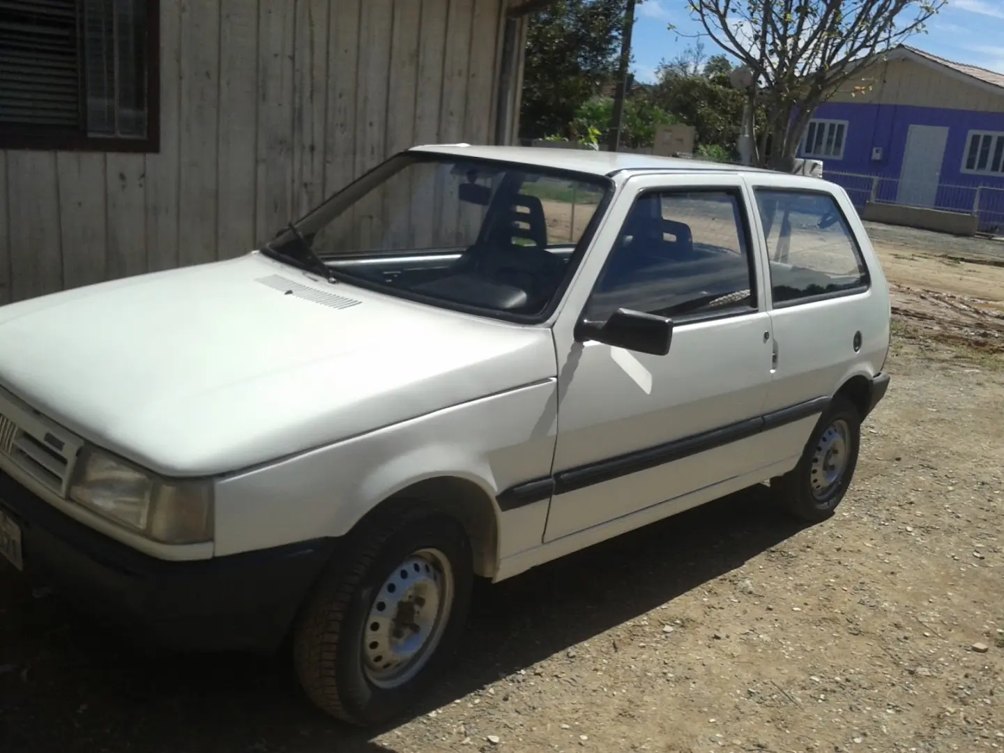 Fiat  Uno 1.4 S 3