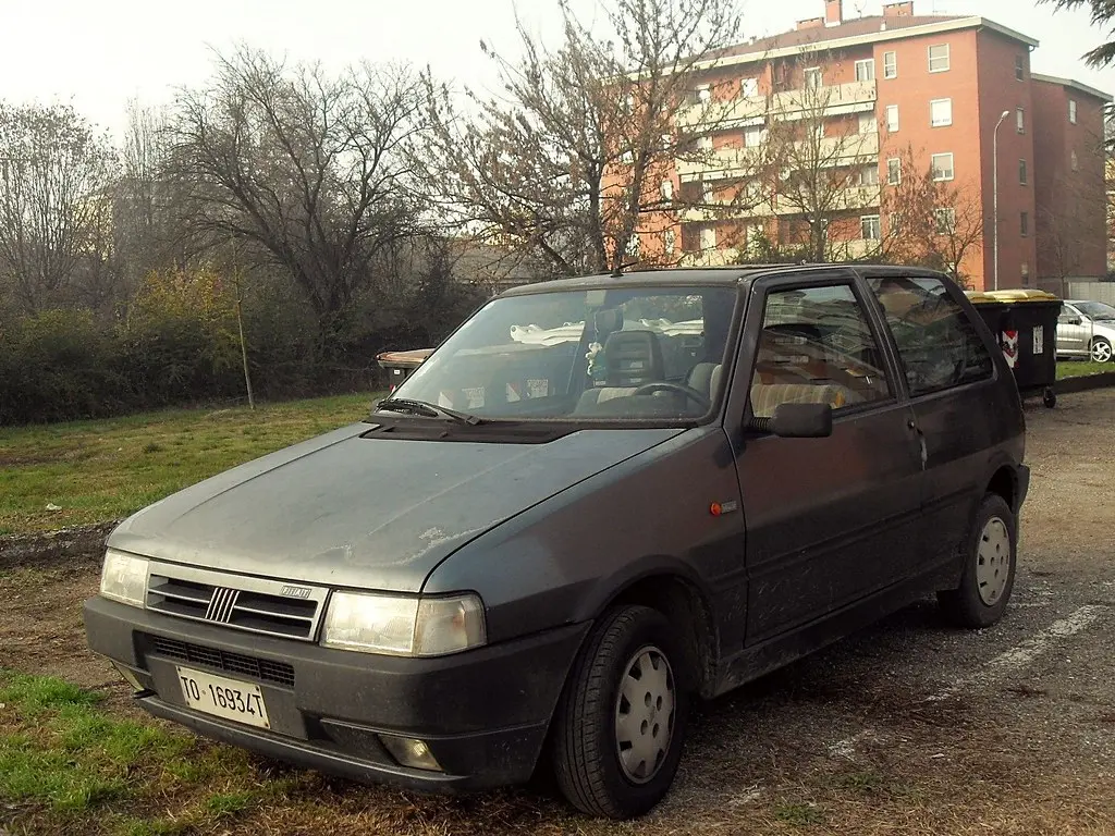 Fiat  Uno 1.4 SX 1