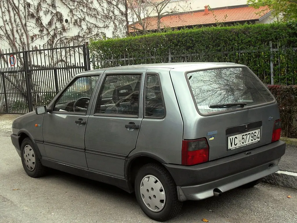 Fiat  Uno 60 S 3