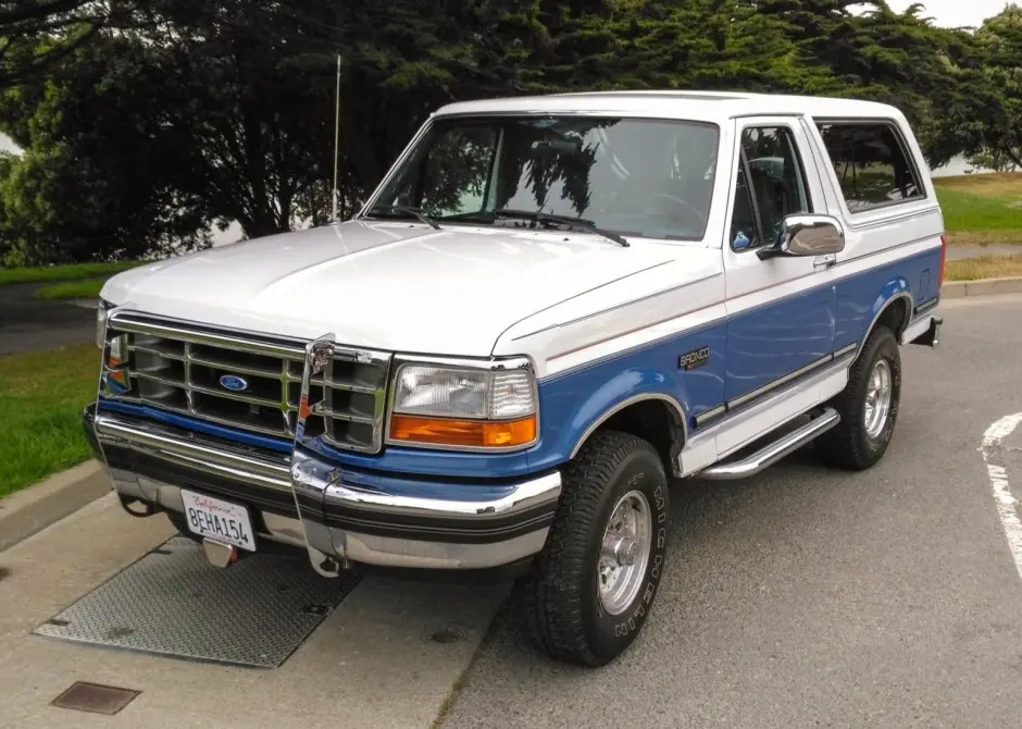 Ford Bronco Bronco 5.8 AWD 1