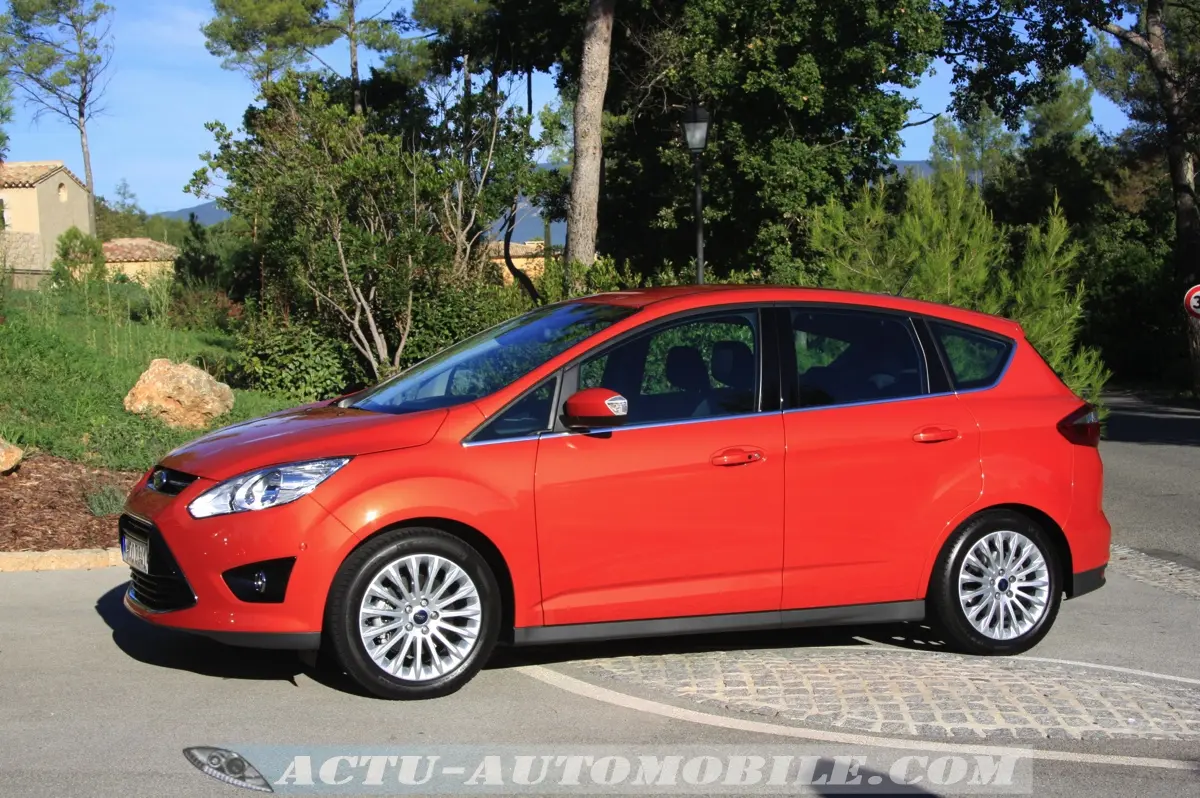 Ford C-Max C-Max 1.6 SCTI Ecoboost Titanium 6