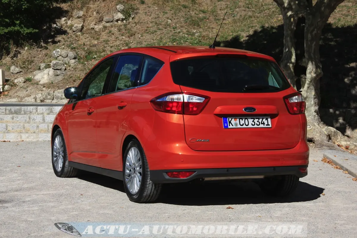 Ford C-Max C-Max 1.6 SCTI Ecoboost Titanium 7