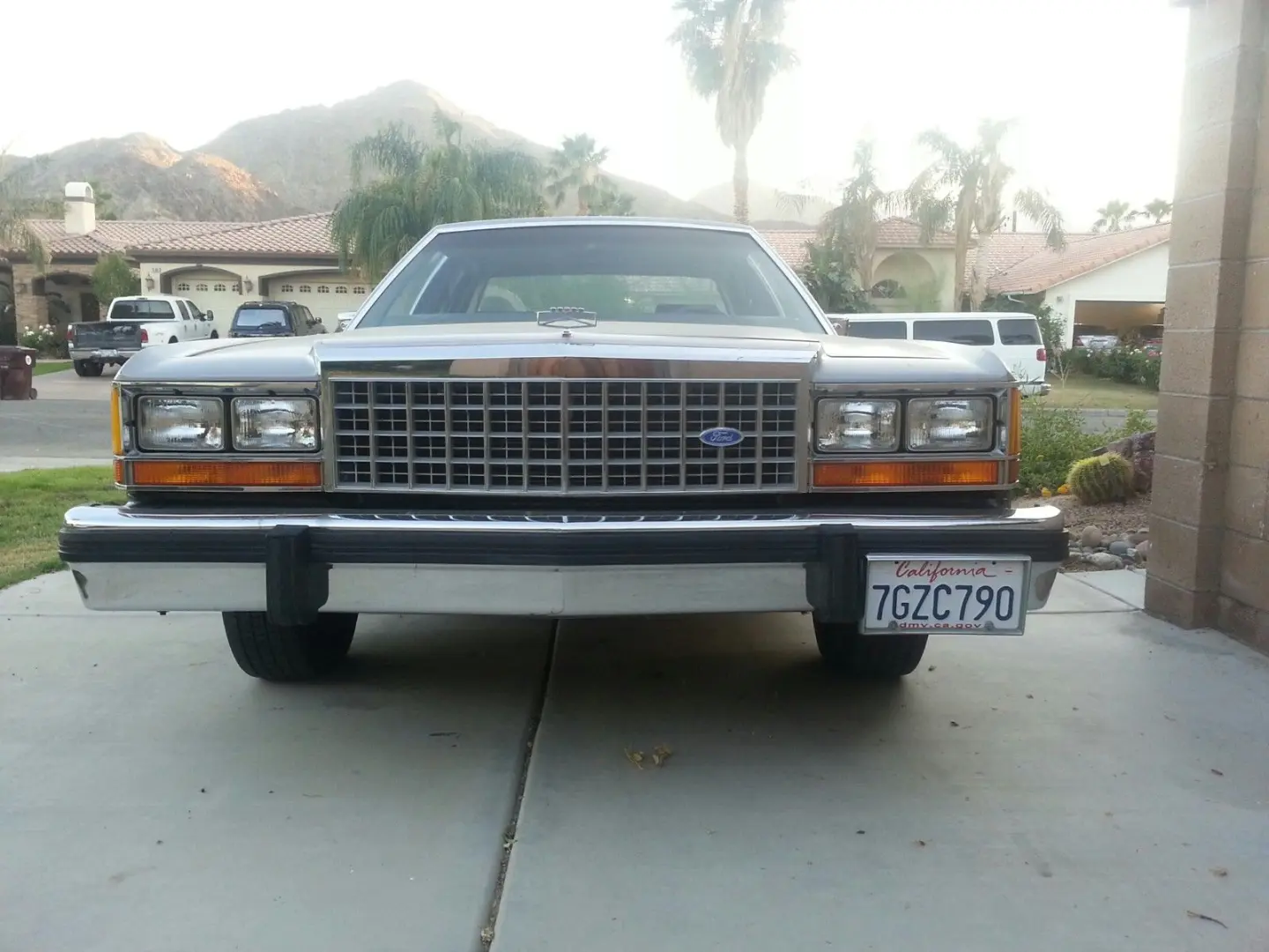 Ford Crown Victoria Crown Victoria 4.6 5