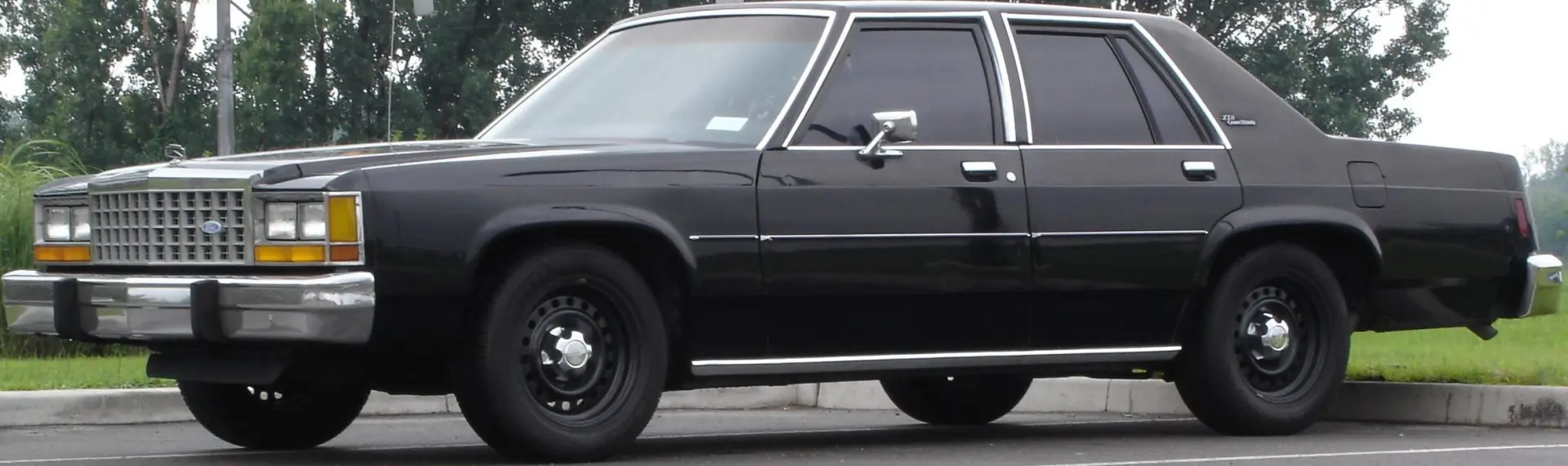 Ford Crown Victoria Crown Victoria 4.6 LTD 6